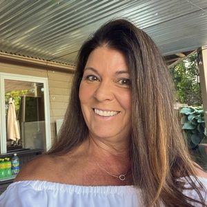 Meet your Posher, Linnette